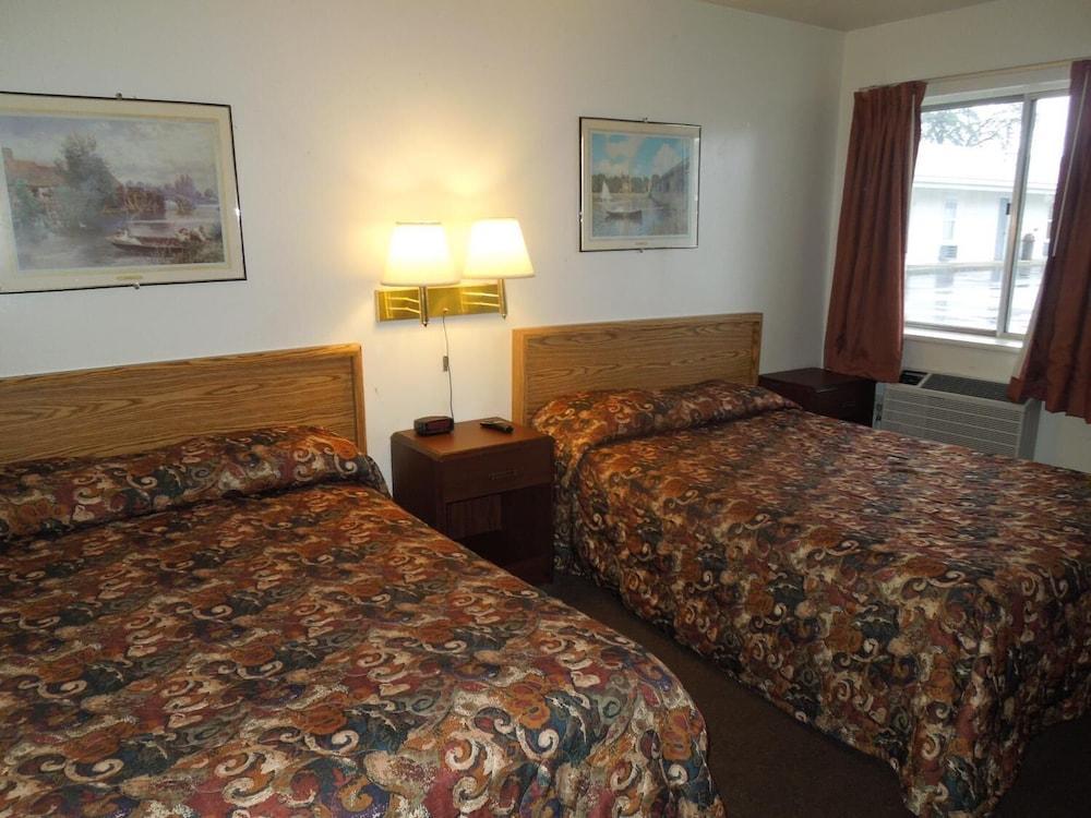 Value Inn Motel Sandusky Bagian luar foto