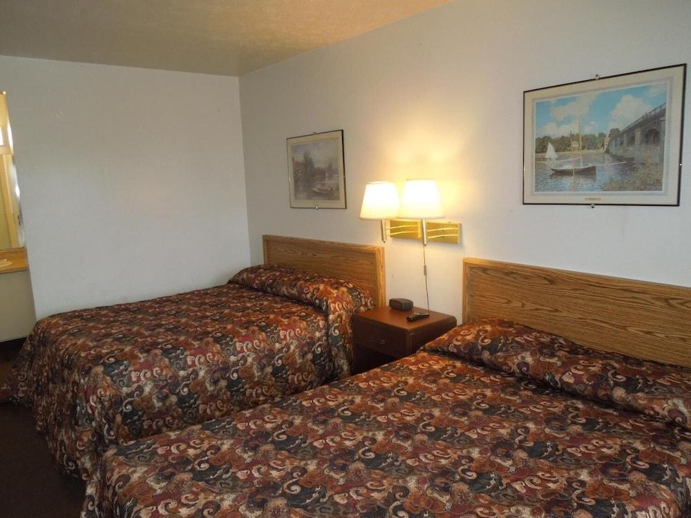 Value Inn Motel Sandusky Bagian luar foto